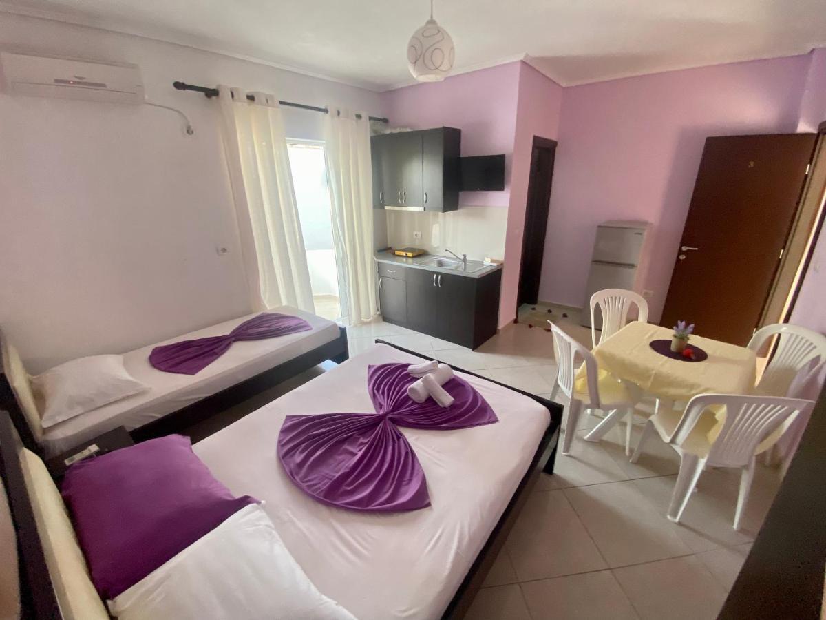 Hotel Vila Ali Ksamil Bagian luar foto