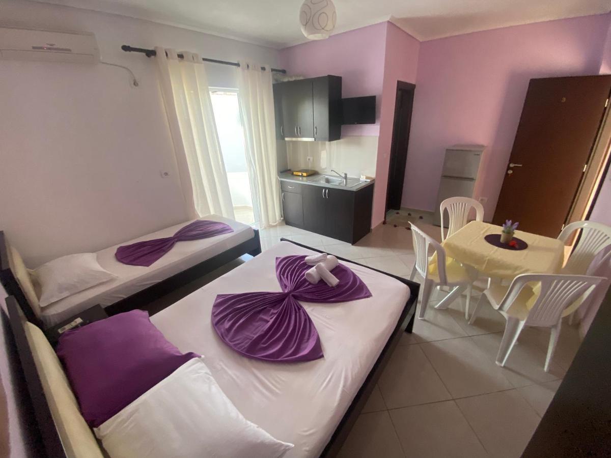 Hotel Vila Ali Ksamil Bagian luar foto