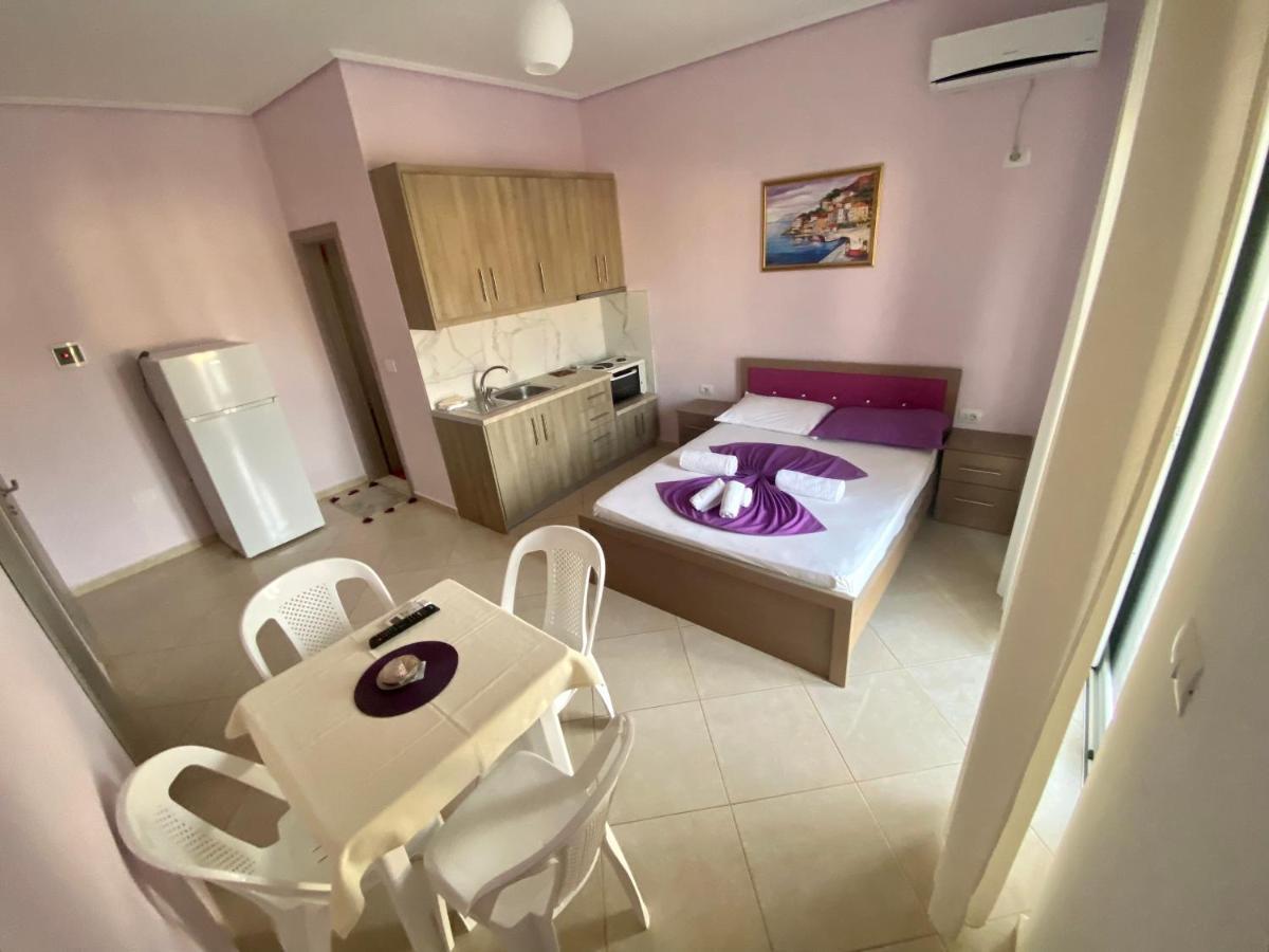 Hotel Vila Ali Ksamil Bagian luar foto