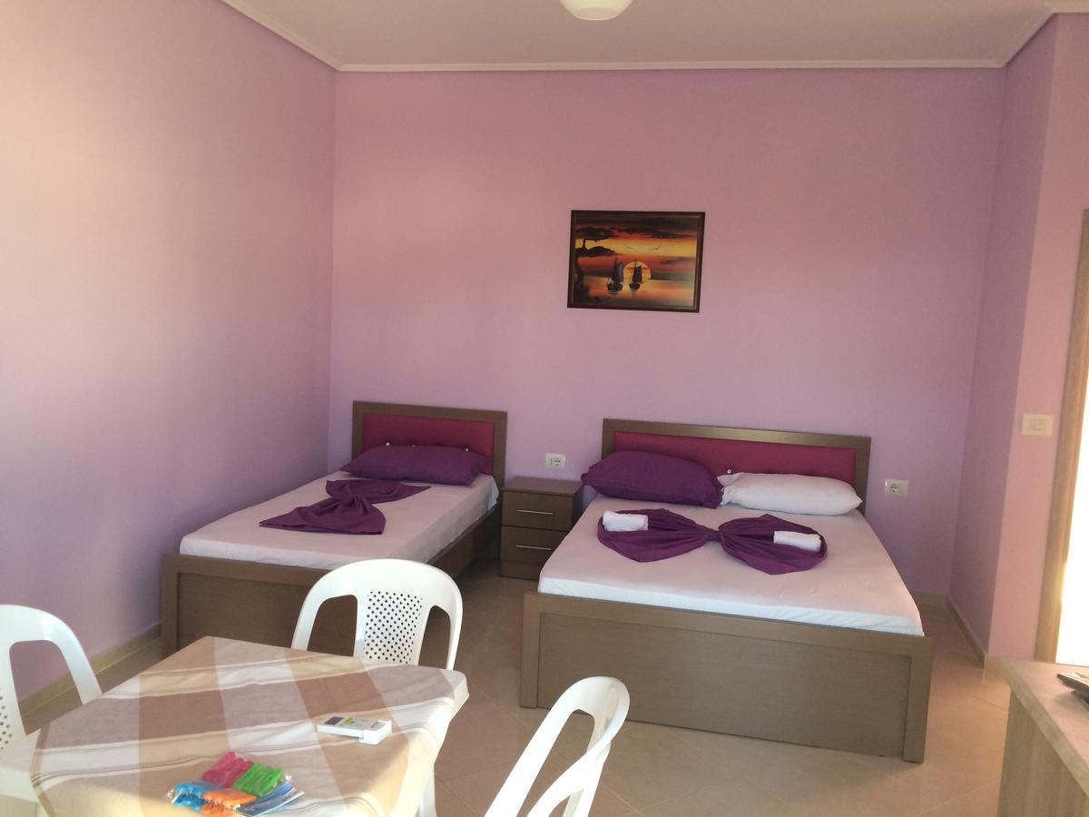 Hotel Vila Ali Ksamil Bagian luar foto